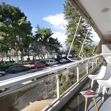 Palaio Faliro, A Bright And Spacious Apartment Atenas Exterior foto